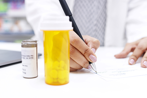 Off-Study and On-Study Regimens for Relapsed Multiple Myeloma After 4 Prior Lines of Therapy