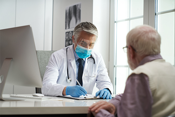 Combined Treatment Modalities for Older Patients With Advanced Non–Small Cell Lung Cancer